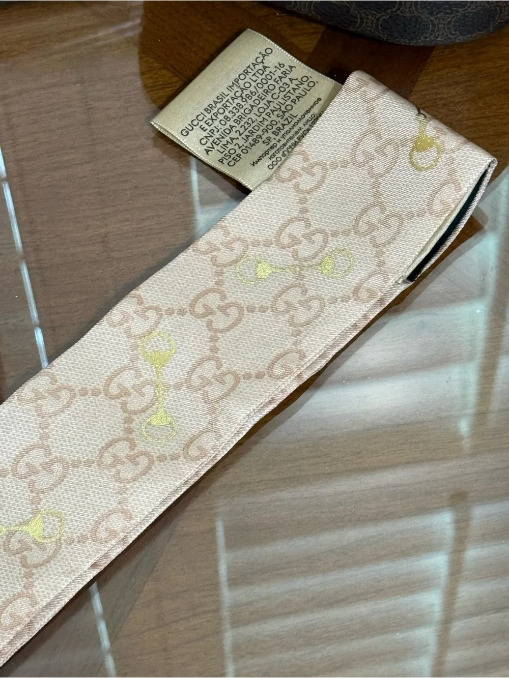 GUCCI GG Horse-bit Pale Pink Silk Twilly Scarf